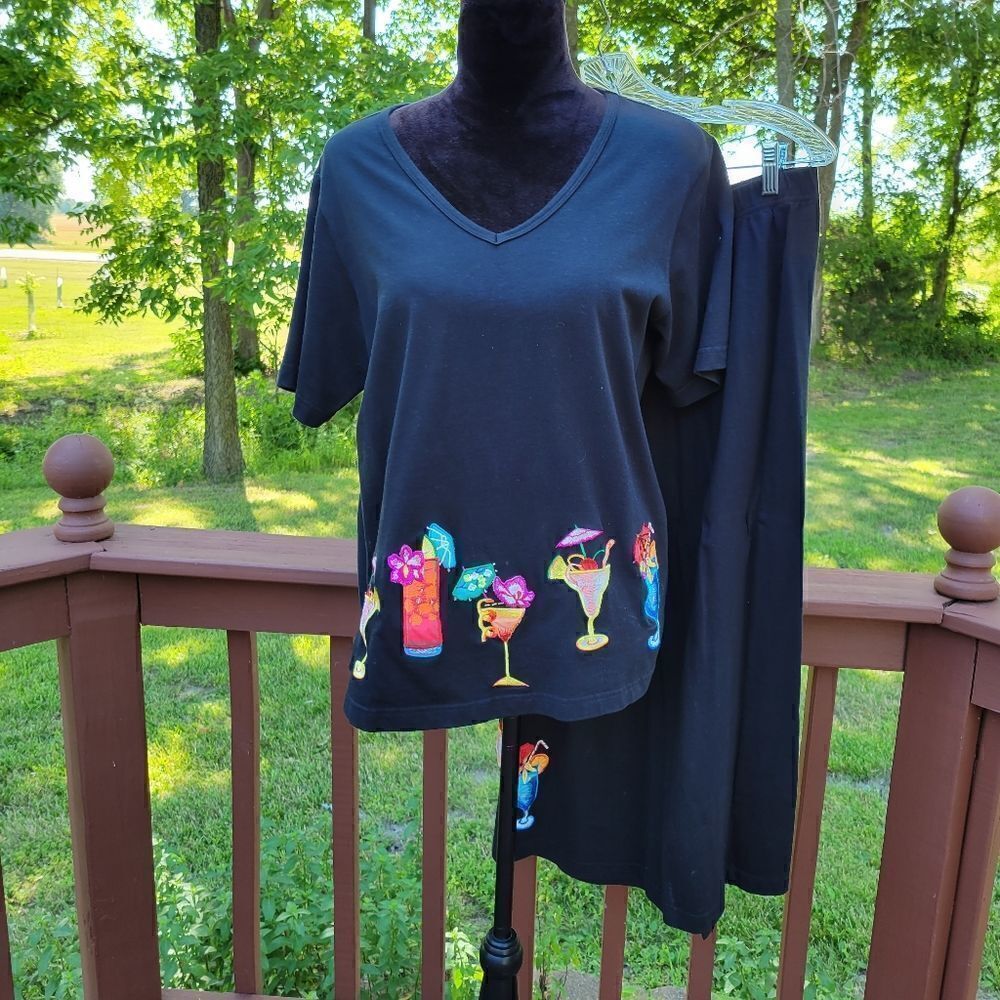 Quacker Factory Ladies Black Cocktail Print Maxi Skirt Set Of 2